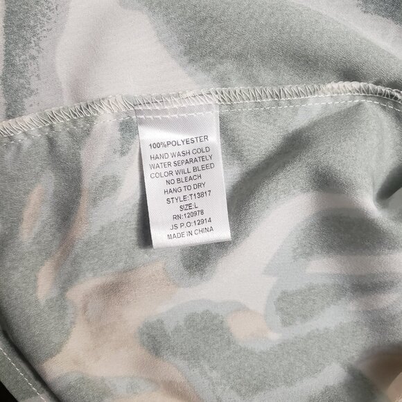 Women's Entro blouse size Large - Picture 3 of 3